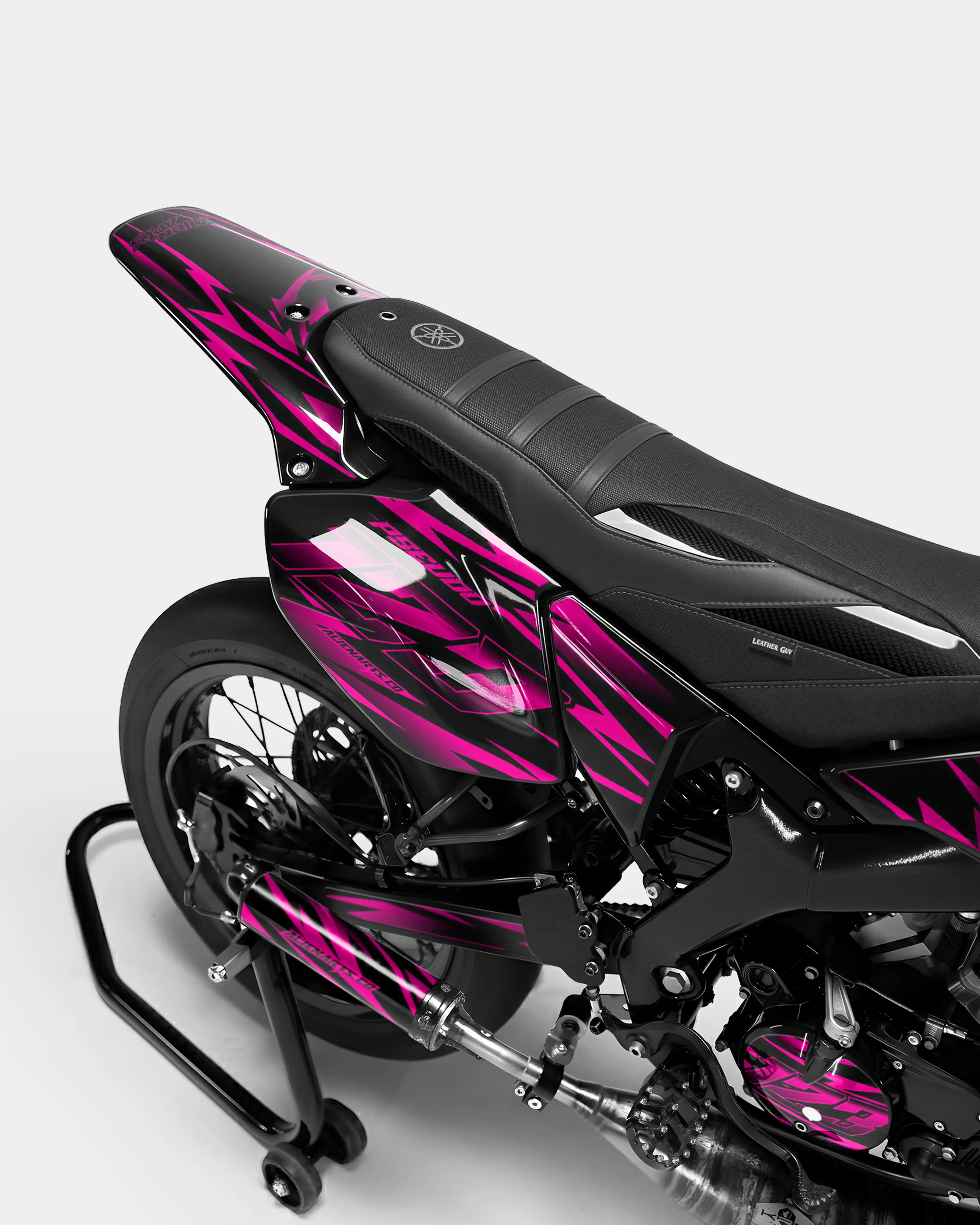 LIEN - Kit deco YAMAHA DT 50cc - Rose - Image 3