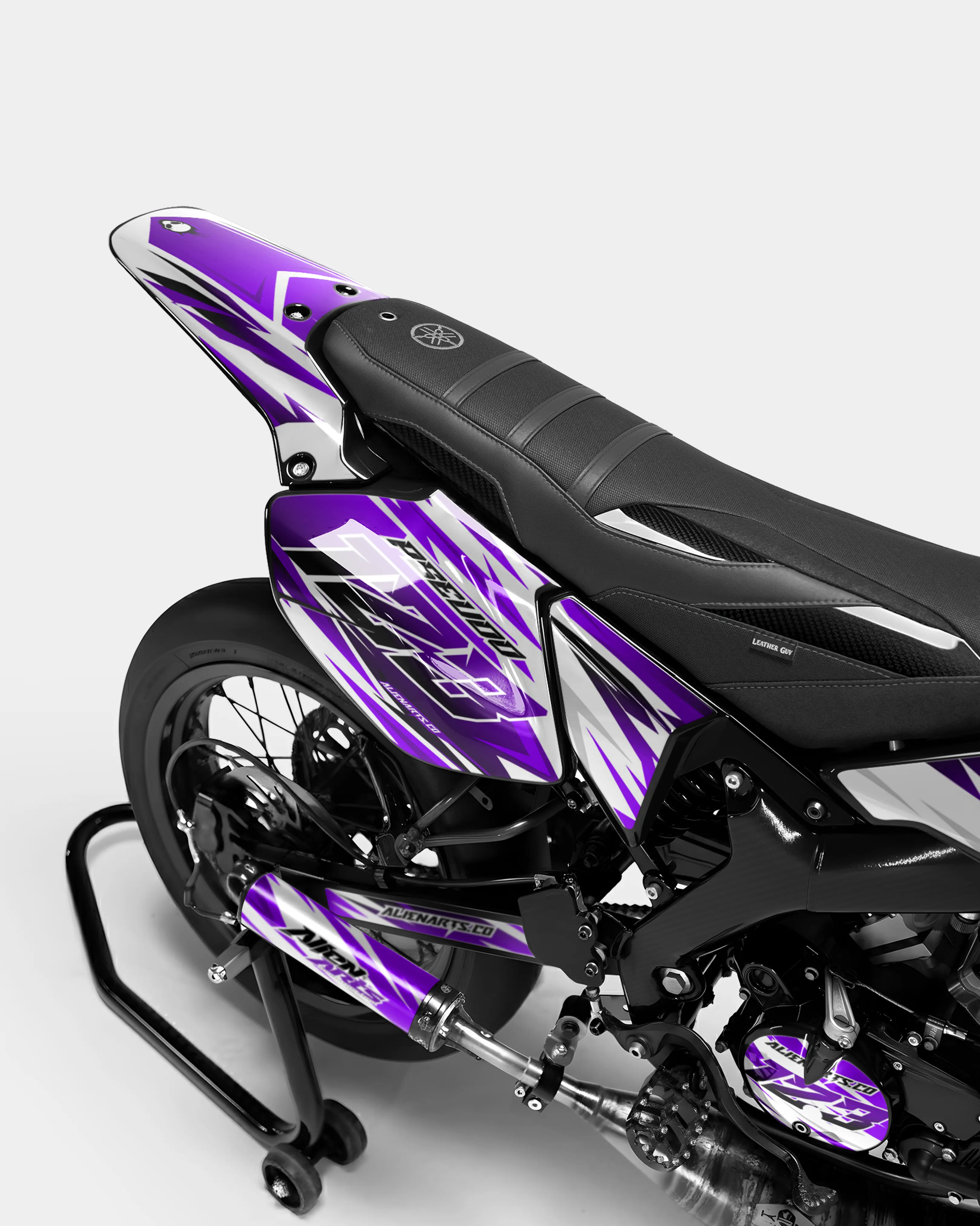 ONYX - Kit deco YAMAHA DT 50cc - Violet - Image 3